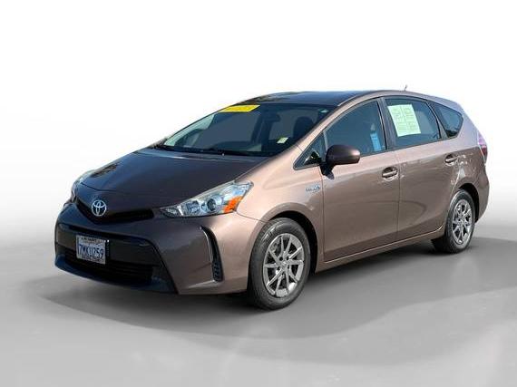 TOYOTA PRIUS V 2015 JTDZN3EU6FJ016678 image